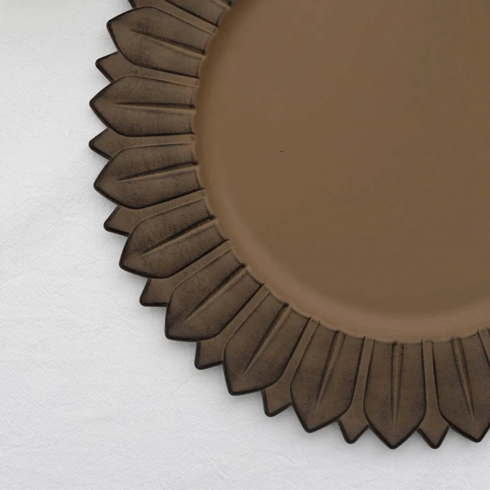 13" Matte Natural Plastic Charger Plates with Sunflower Rim - 6 Pieces