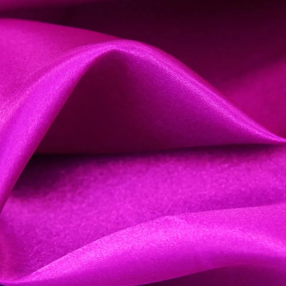 Sleek Satin Tablecloth 120" Round - Magenta Violet