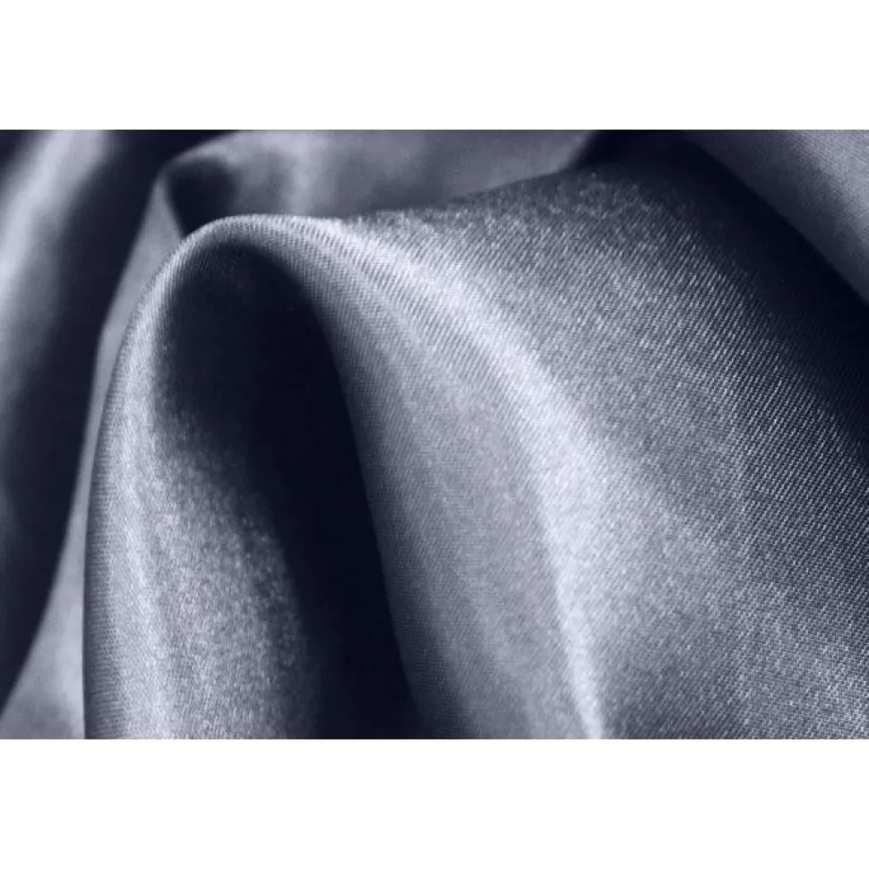 Sleek Satin Tablecloths - Pewter